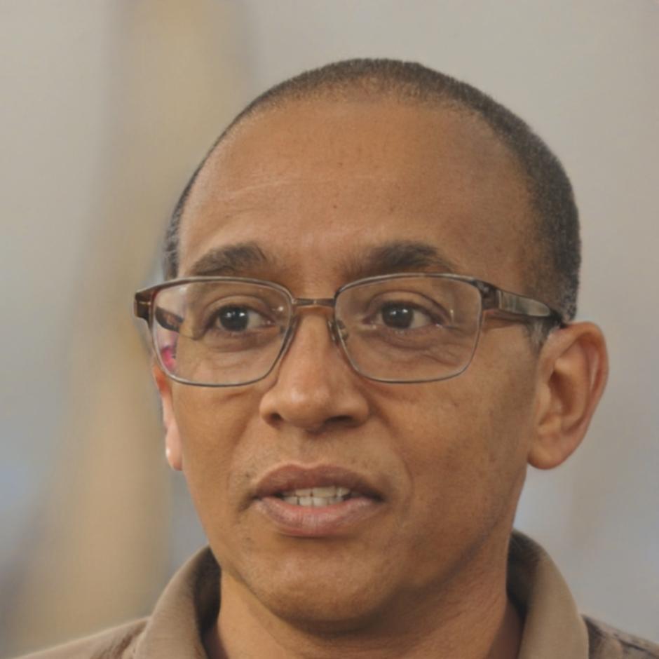 Carlos Mendoza, especialista en planificación financiera personal